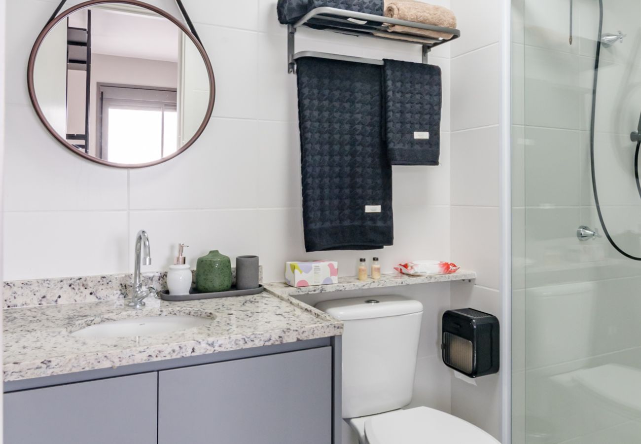 Apartment in São Paulo - Apto com WiFi ao lado da Av. Brigadeiro Faria Lima