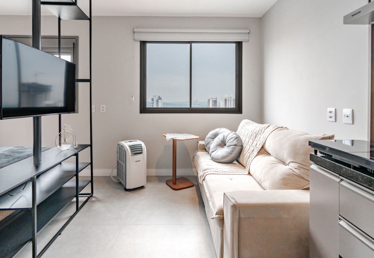 Apartment in São Paulo - Apto com WiFi ao lado da Av. Brigadeiro Faria Lima