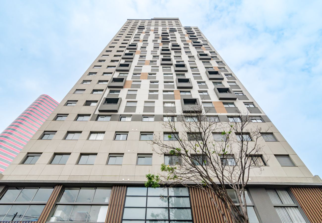 Apartment in São Paulo - Apto com WiFi ao lado da Av. Brigadeiro Faria Lima